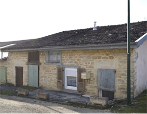 maison-villa à la vente -   39320  LAINS, surface 140 m2 vente maison-villa - APR663676